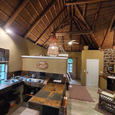 Mobola Lodge Mamono Exterior photo