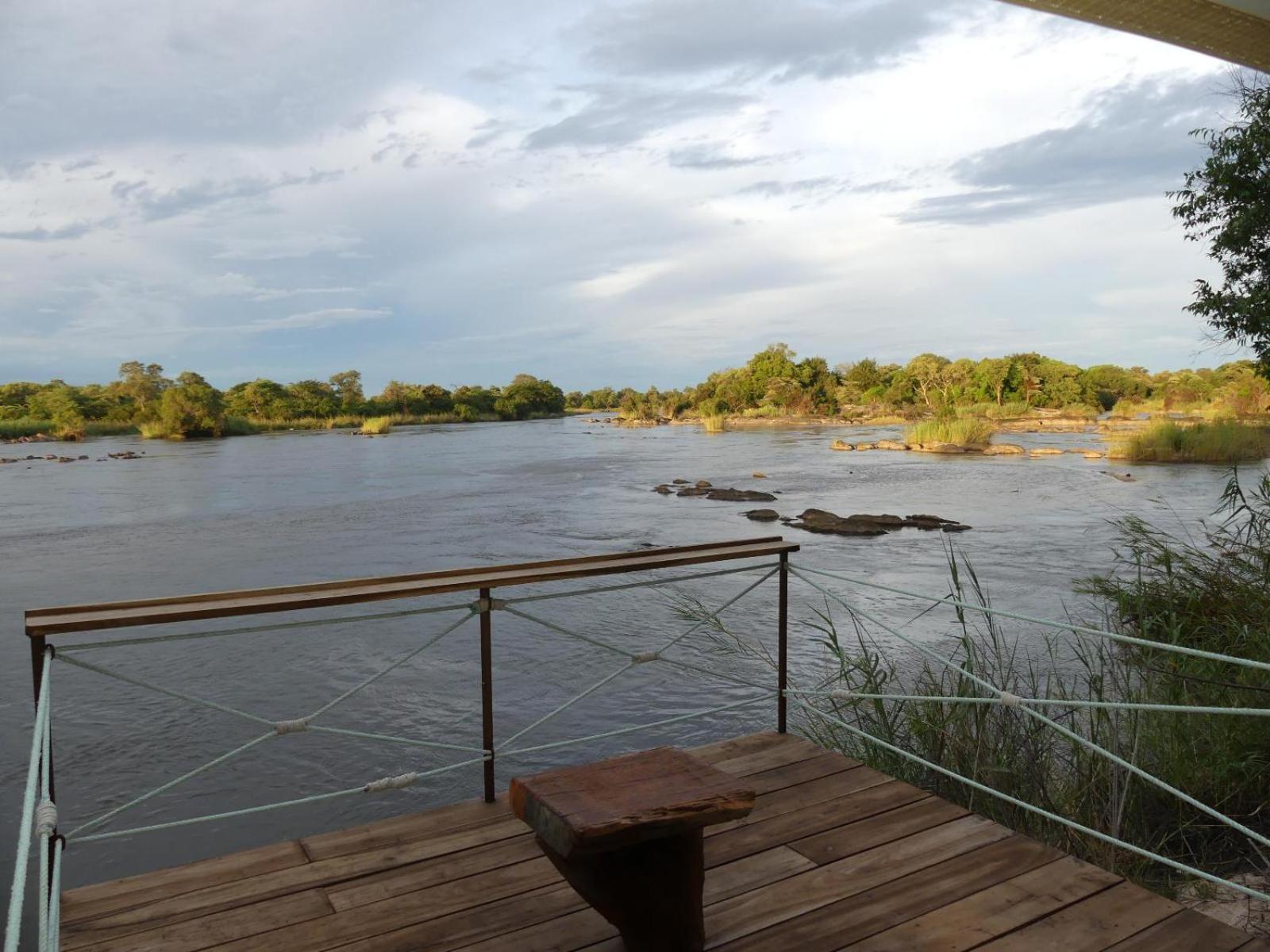 Mobola Lodge Mamono Exterior photo